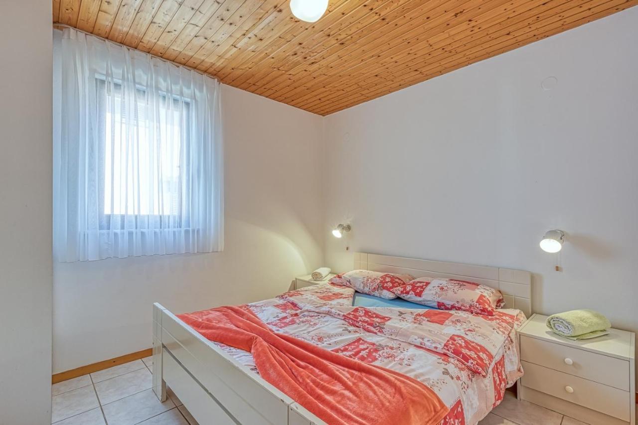 Apartments Kiki Spada بوريتش المظهر الخارجي الصورة