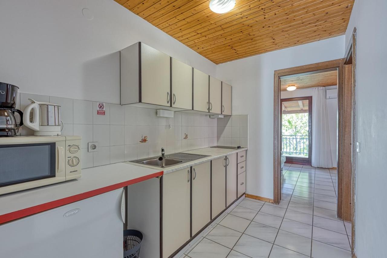 Apartments Kiki Spada بوريتش المظهر الخارجي الصورة